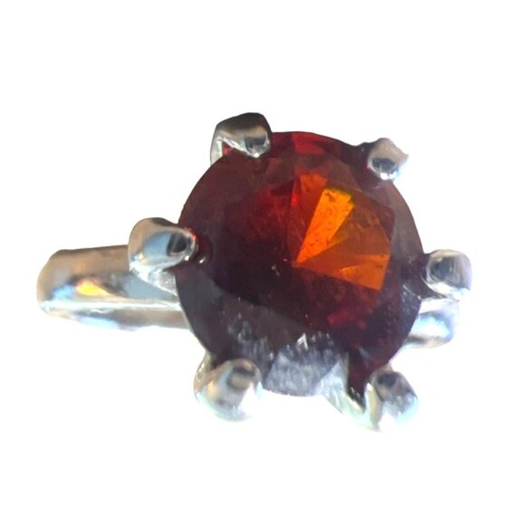 Gorgeous Vintage Prong Set Garnet Solitaire 7.25 Red Glass Silver - Picture 3 of 11